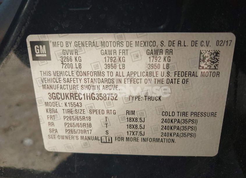 Photo 9 of 2017 Chevrolet Silverado 1500 2LT (VIN 3GCUKREC1HG358752)