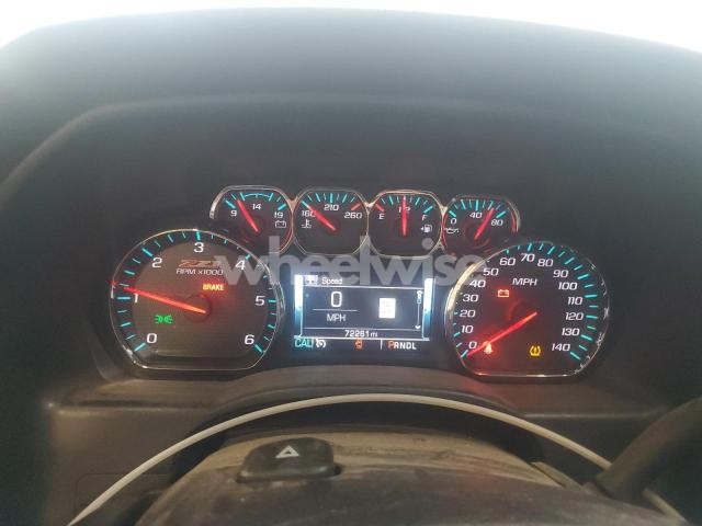 Photo 3 of 2018 CHEVROLET SILVERADO K1500 LT N/A (VIN 3GCUKREC1JG327099)