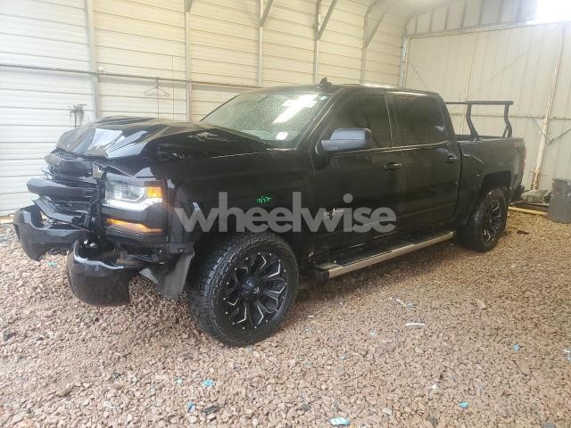 Photo 4 of 2018 CHEVROLET SILVERADO K1500 LT N/A (VIN 3GCUKREC1JG327099)