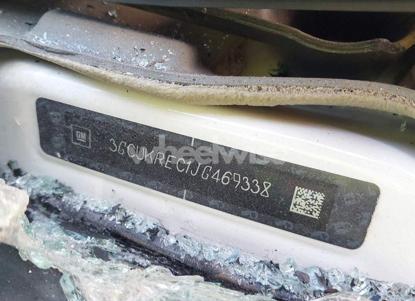 Photo 9 of 2018 Chevrolet Silverado 1500 1LT (VIN 3GCUKREC1JG469338)