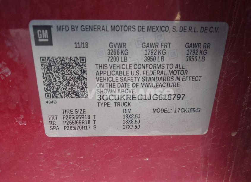 Photo 9 of 2018 Chevrolet Silverado 1500 2LT (VIN 3GCUKREC1JG618797)