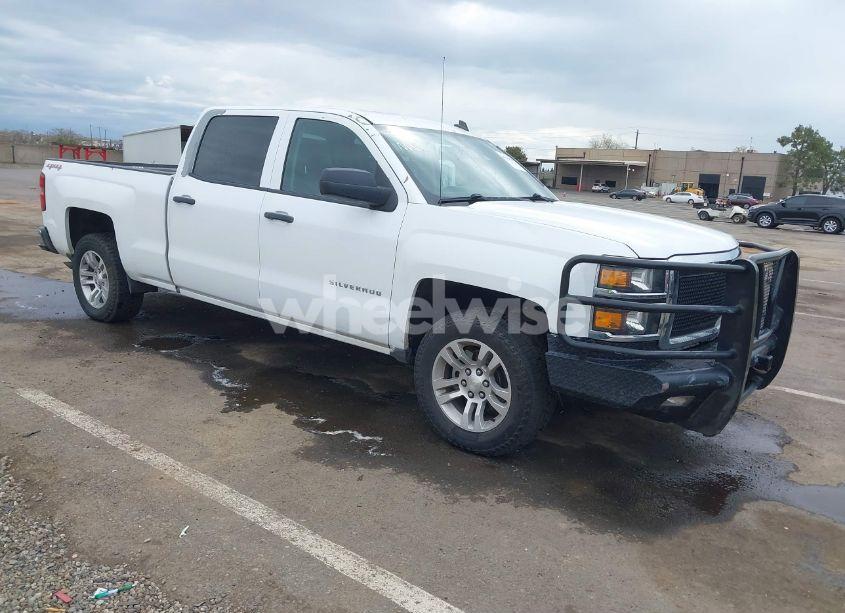 2014 Chevrolet Silverado 1500 1LT (VIN 3GCUKREC2EG129279) main photo