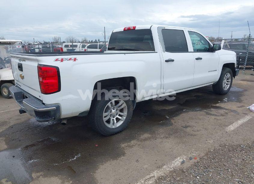 Photo 4 of 2014 Chevrolet Silverado 1500 1LT (VIN 3GCUKREC2EG129279)