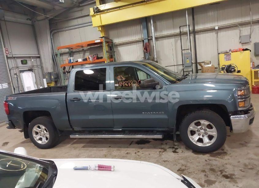Photo 14 of 2014 Chevrolet Silverado 1500 2LT (VIN 3GCUKREC2EG138385)