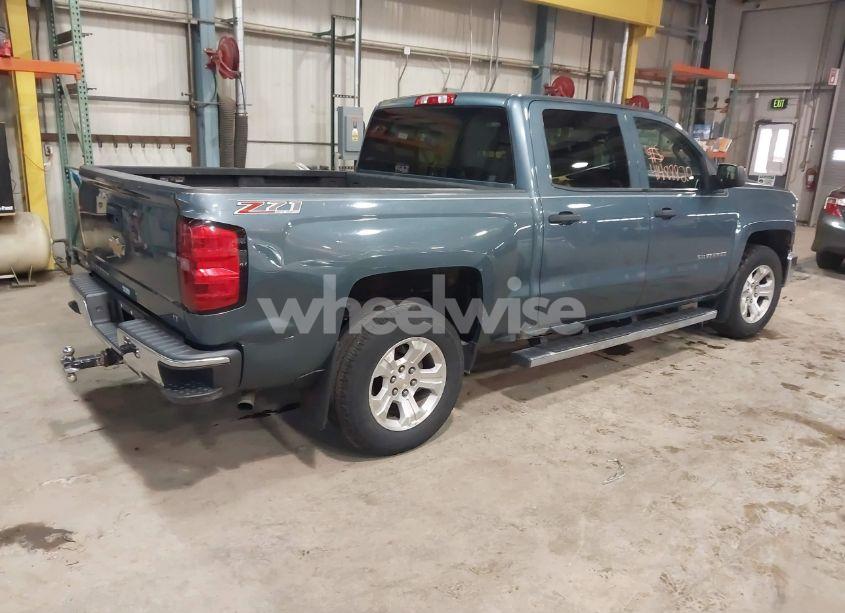 Photo 4 of 2014 Chevrolet Silverado 1500 2LT (VIN 3GCUKREC2EG138385)
