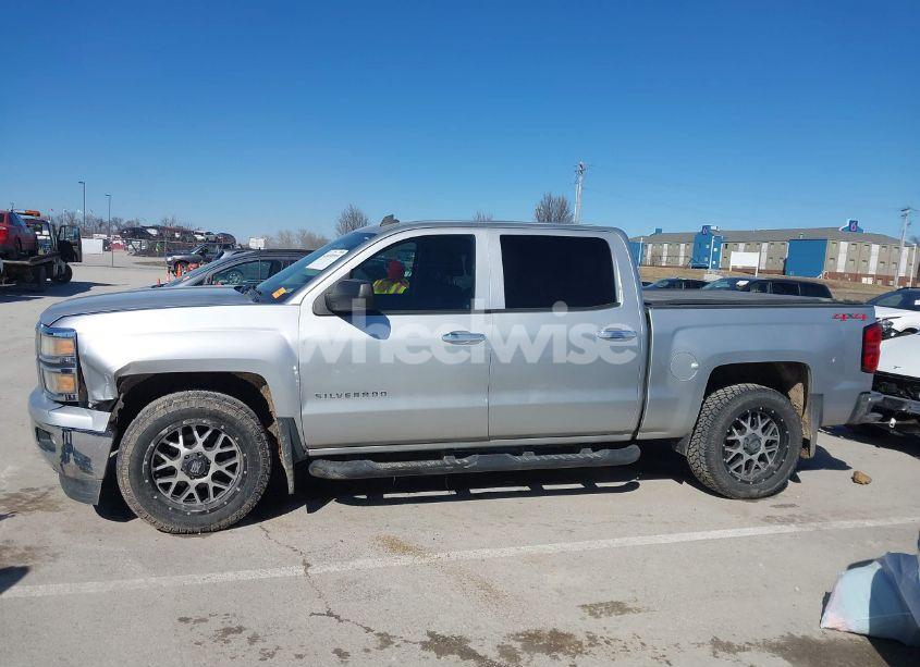 Photo 14 of 2014 Chevrolet Silverado 1500 1LT (VIN 3GCUKREC2EG199638)