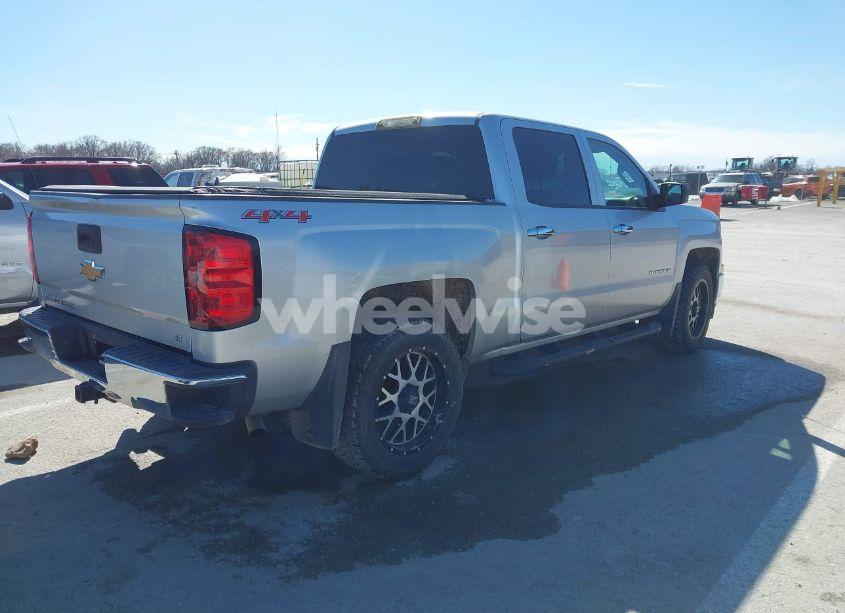Photo 4 of 2014 Chevrolet Silverado 1500 1LT (VIN 3GCUKREC2EG199638)