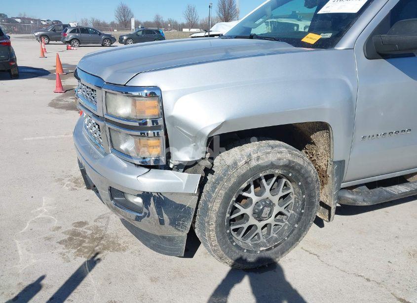 Photo 6 of 2014 Chevrolet Silverado 1500 1LT (VIN 3GCUKREC2EG199638)