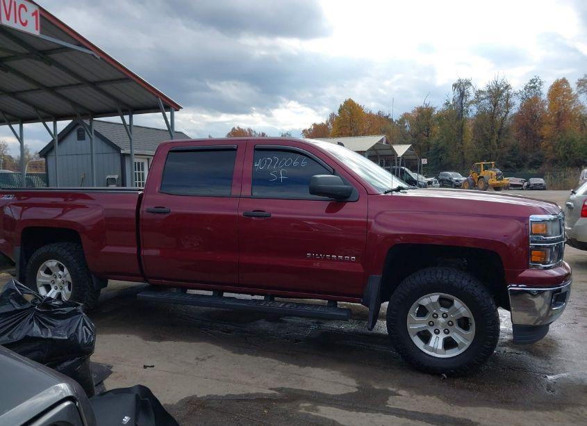 Photo 13 of 2014 Chevrolet Silverado 1500 2LT (VIN 3GCUKREC2EG337002)