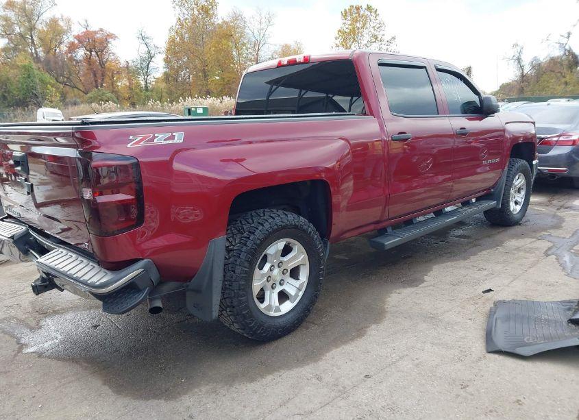 Photo 4 of 2014 Chevrolet Silverado 1500 2LT (VIN 3GCUKREC2EG337002)