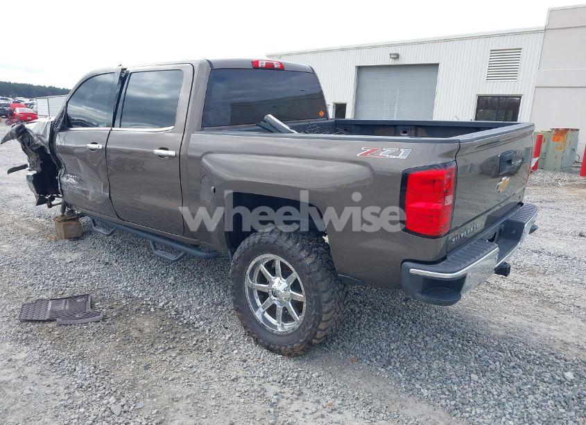Photo 3 of 2014 Chevrolet Silverado 1500 LT (VIN 3GCUKREC2EG363258)