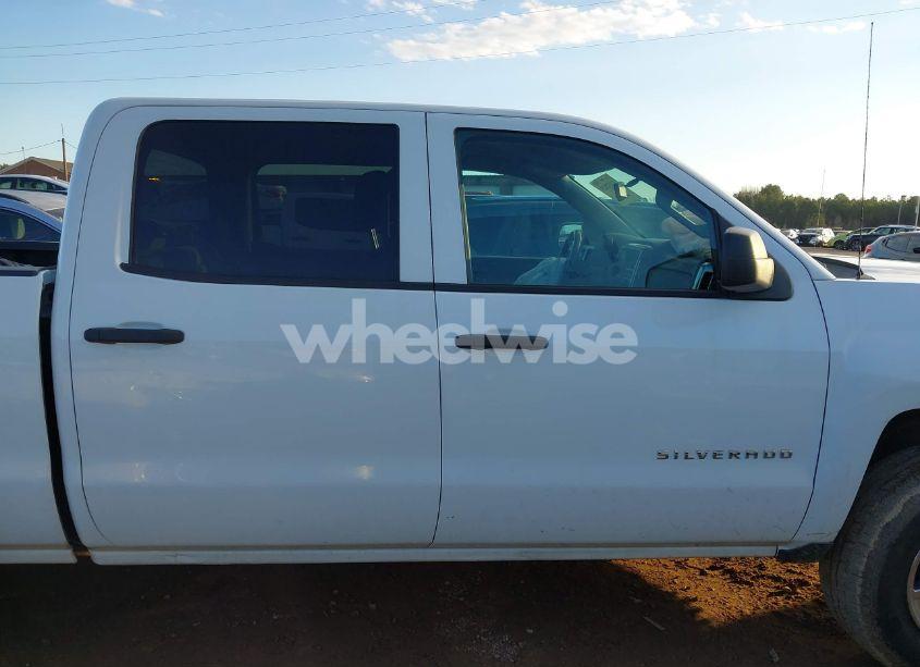 Photo 13 of 2014 Chevrolet Silverado 1500 (VIN 3GCUKREC2EG378858)