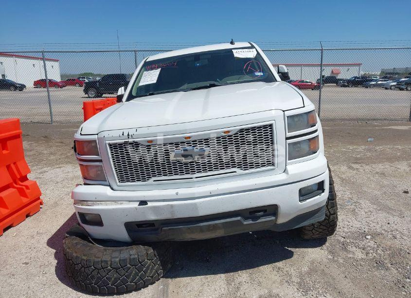 Photo 12 of 2014 Chevrolet Silverado 1500 2LT (VIN 3GCUKREC2EG381145)