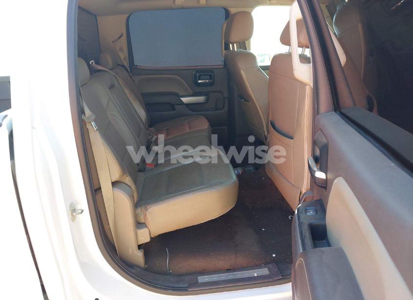 Photo 8 of 2014 Chevrolet Silverado 1500 2LT (VIN 3GCUKREC2EG381145)