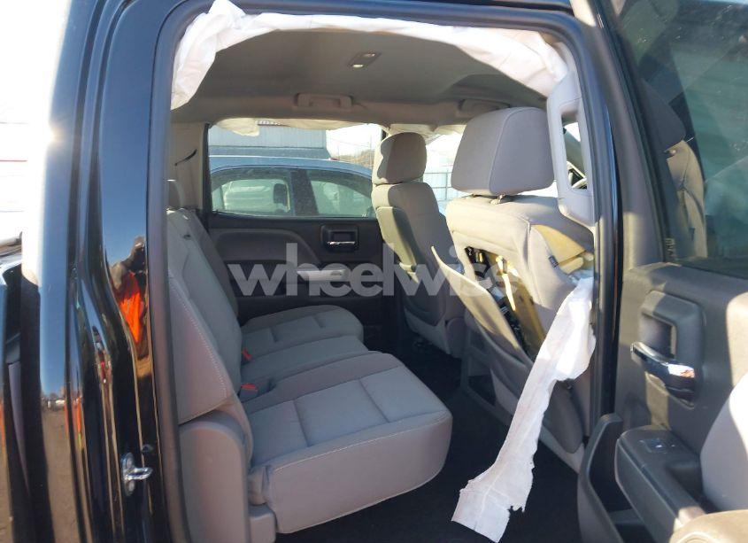 Photo 8 of 2015 Chevrolet Silverado 1500 1LT (VIN 3GCUKREC2FG190360)