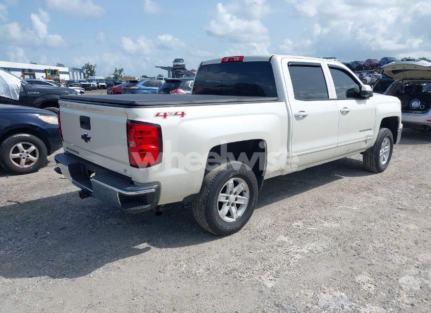 Photo 4 of 2015 Chevrolet Silverado 1500 1LT (VIN 3GCUKREC2FG195221)