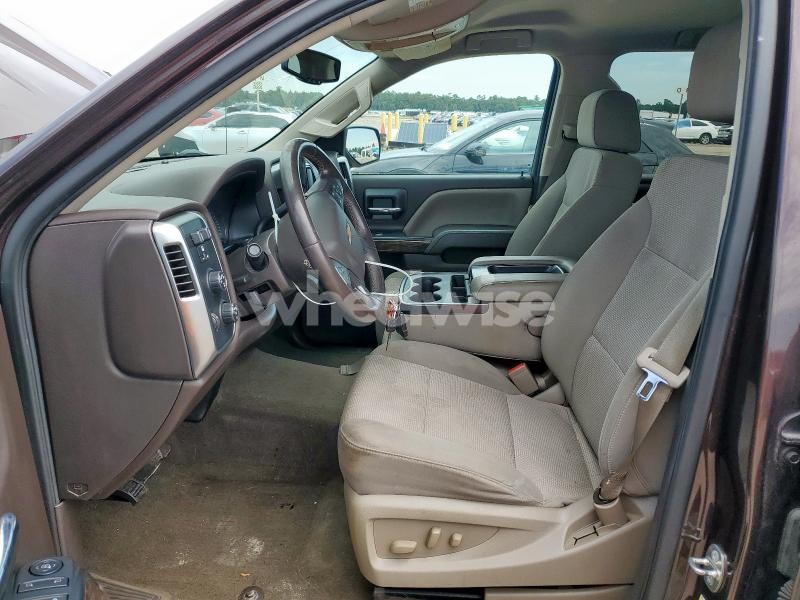 Photo 12 of 2016 CHEVROLET SILVERADO K1500 LT (VIN 3GCUKREC2GG303211)