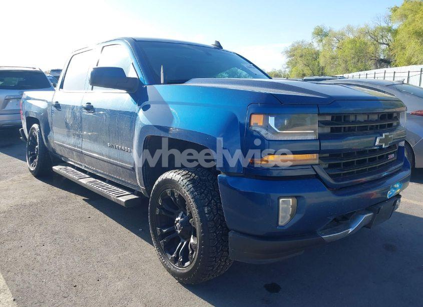 2016 Chevrolet Silverado 1500 2LT (VIN 3GCUKREC2GG314175) main photo
