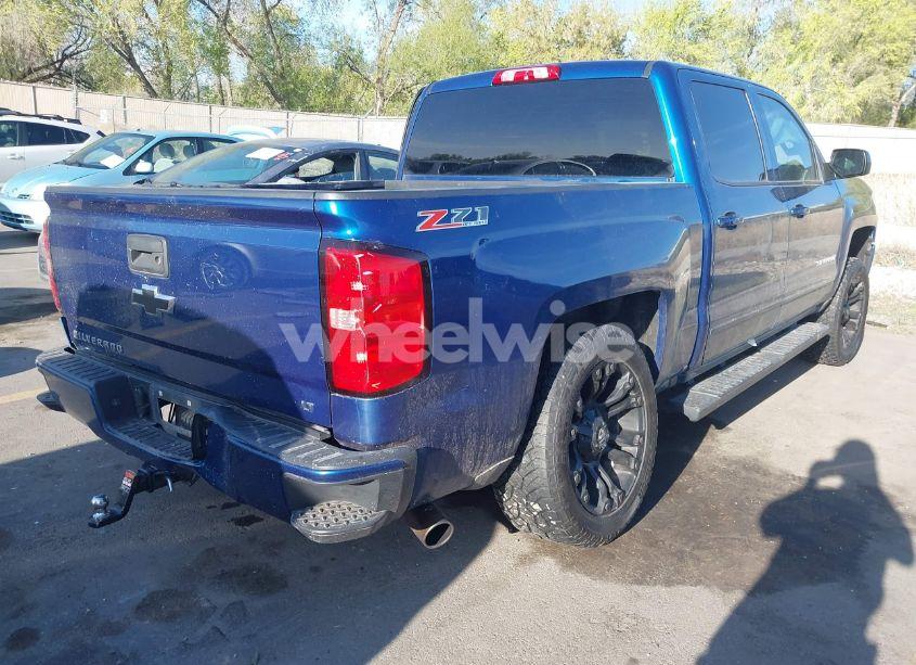 Photo 4 of 2016 Chevrolet Silverado 1500 2LT (VIN 3GCUKREC2GG314175)