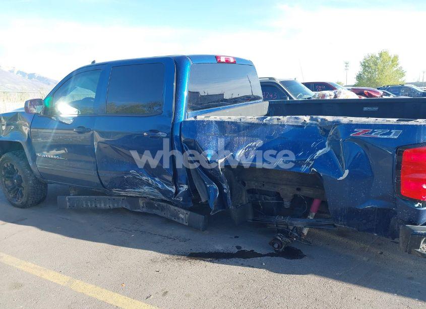 Photo 6 of 2016 Chevrolet Silverado 1500 2LT (VIN 3GCUKREC2GG314175)