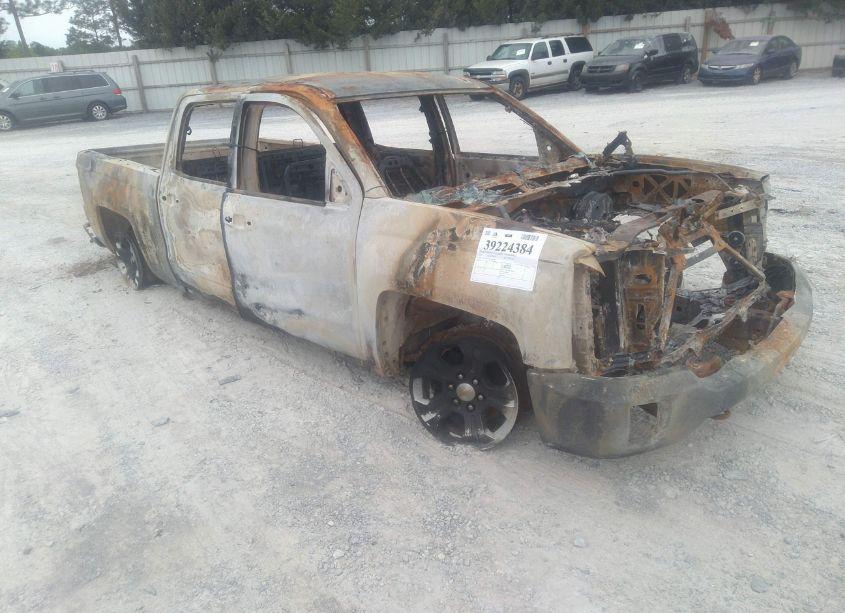 2017 Chevrolet Silverado 1500 2LT (VIN 3GCUKREC2HG166384) main photo