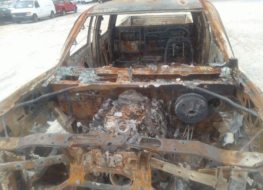 Photo 10 of 2017 Chevrolet Silverado 1500 2LT (VIN 3GCUKREC2HG166384)