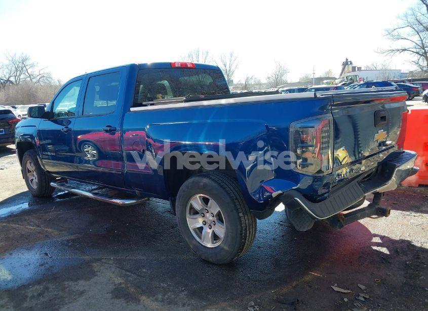 Photo 3 of 2017 Chevrolet Silverado 1500 1LT (VIN 3GCUKREC2HG166949)