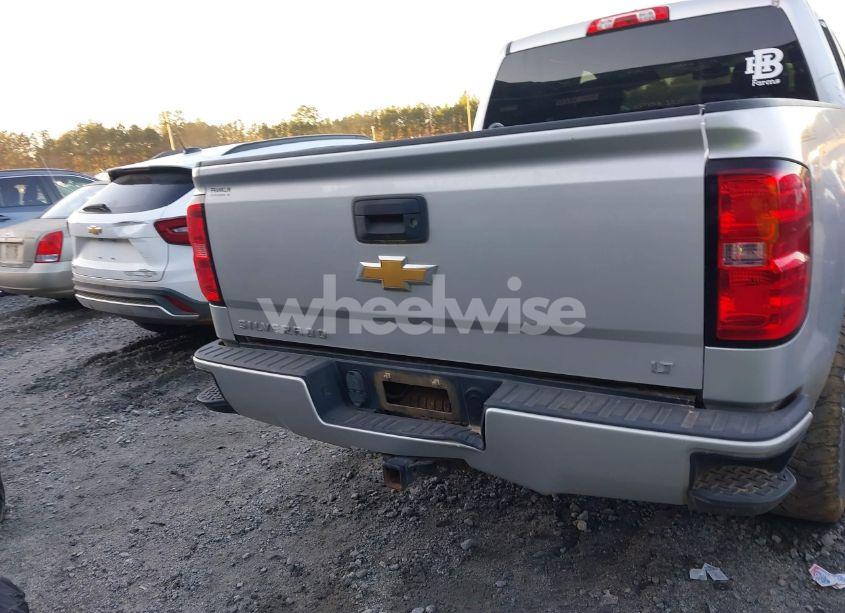 Photo 16 of 2017 Chevrolet Silverado 1500 2LT (VIN 3GCUKREC2HG237728)