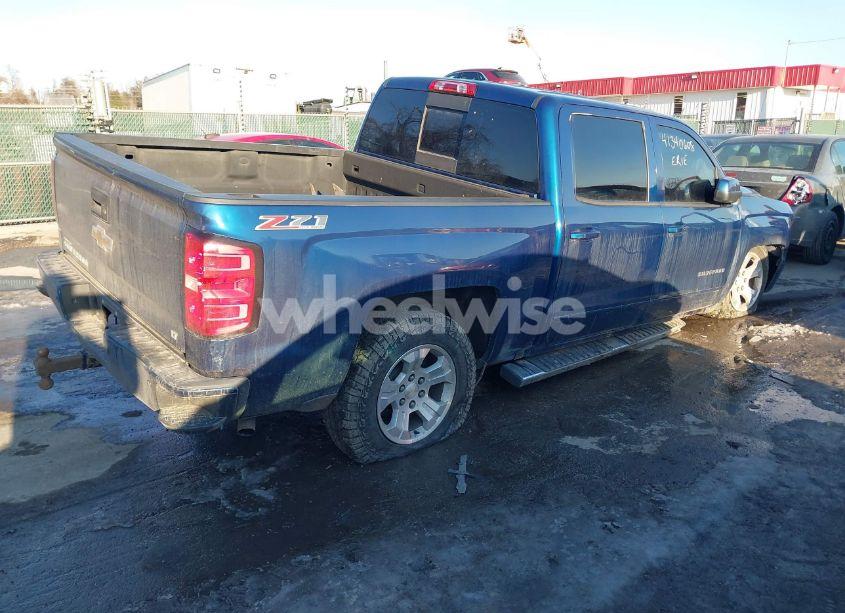 Photo 4 of 2017 Chevrolet Silverado 1500 2LT (VIN 3GCUKREC2HG271684)