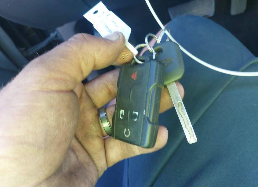 Photo 11 of 2017 Chevrolet Silverado 1500 1LT (VIN 3GCUKREC2HG321614)