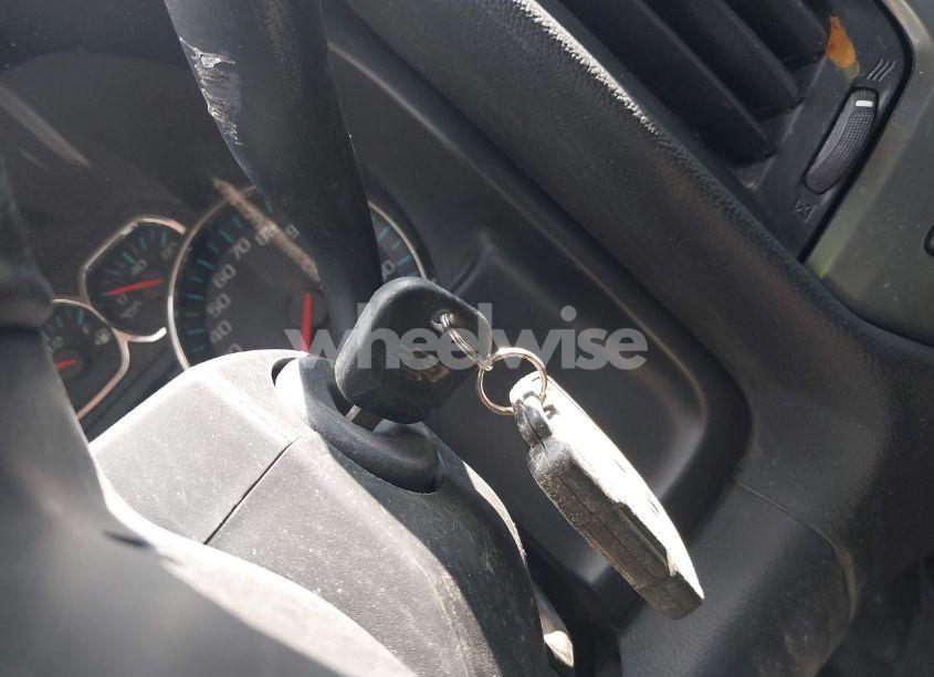 Photo 11 of 2017 Chevrolet Silverado 1500 1LT (VIN 3GCUKREC2HG333665)