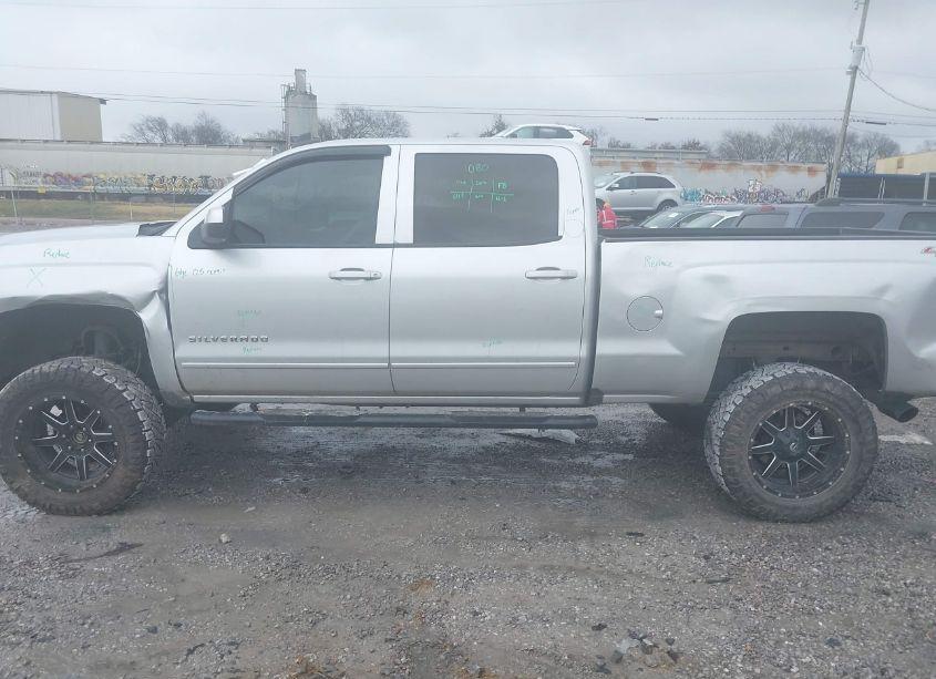 Photo 14 of 2017 Chevrolet Silverado 1500 1LT (VIN 3GCUKREC2HG353818)