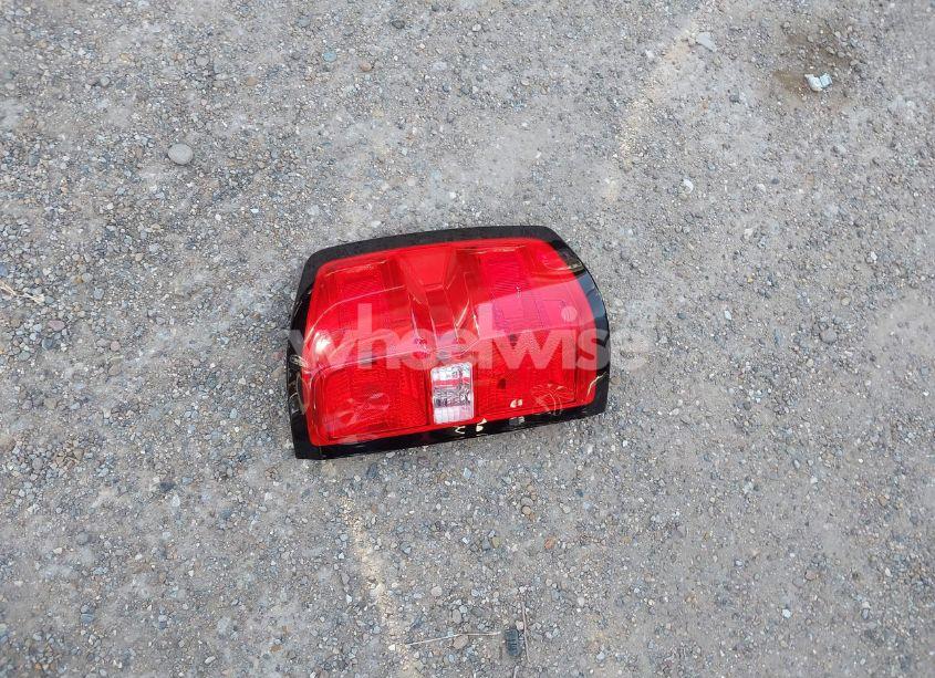 Photo 18 of 2017 Chevrolet Silverado 1500 2LT (VIN 3GCUKREC2HG392487)