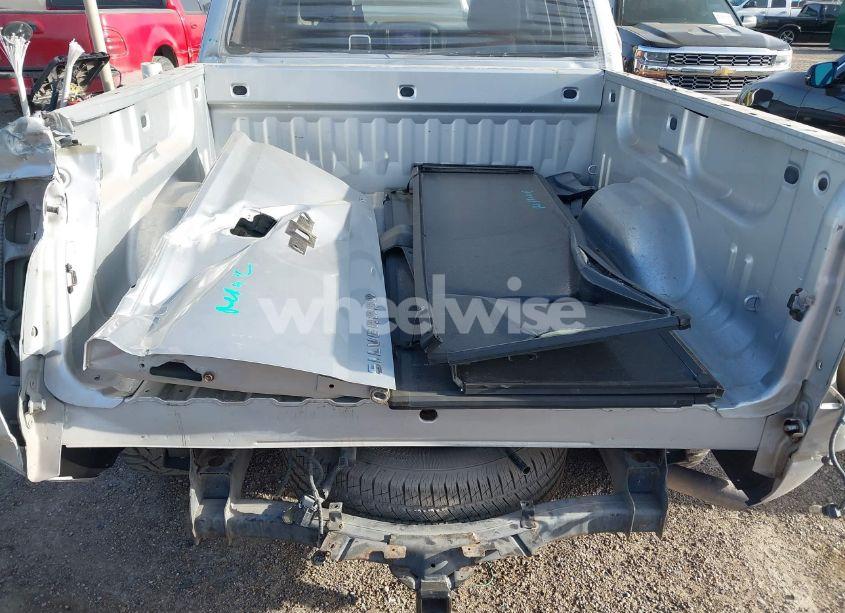 Photo 20 of 2017 Chevrolet Silverado 1500 2LT (VIN 3GCUKREC2HG392487)