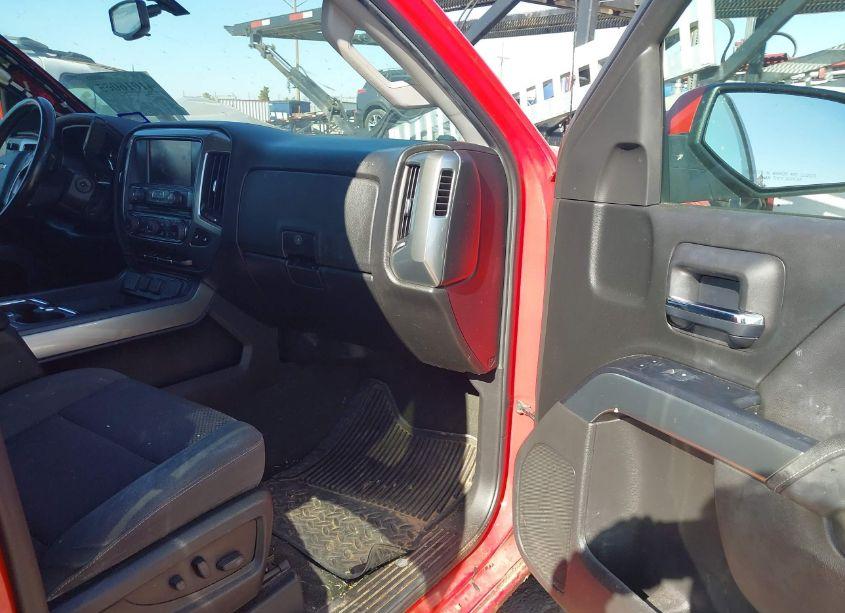 Photo 5 of 2017 Chevrolet Silverado 1500 1LT (VIN 3GCUKREC2HG424256)