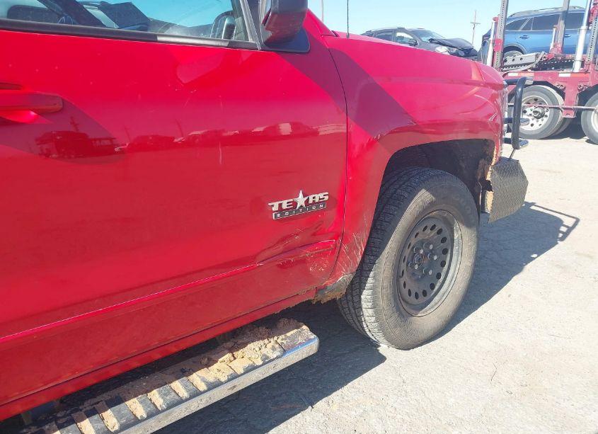 Photo 6 of 2017 Chevrolet Silverado 1500 1LT (VIN 3GCUKREC2HG424256)