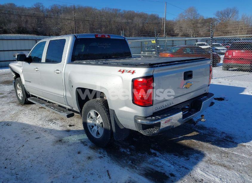 Photo 3 of 2017 Chevrolet Silverado 1500 1LT (VIN 3GCUKREC2HG438481)