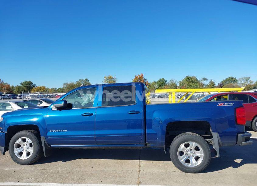 Photo 15 of 2017 Chevrolet Silverado 1500 2LT (VIN 3GCUKREC2HG463011)