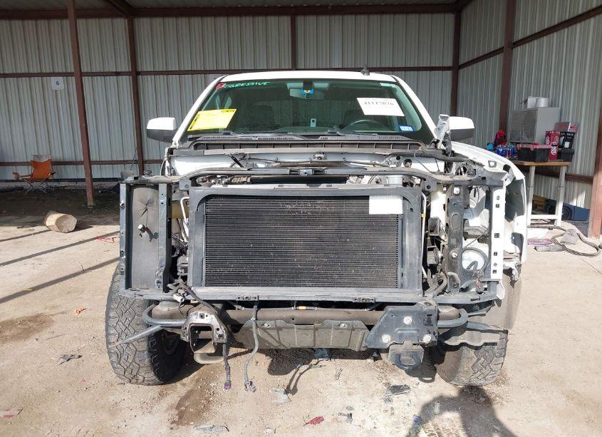 Photo 12 of 2017 Chevrolet Silverado 1500 2LT (VIN 3GCUKREC2HG467303)