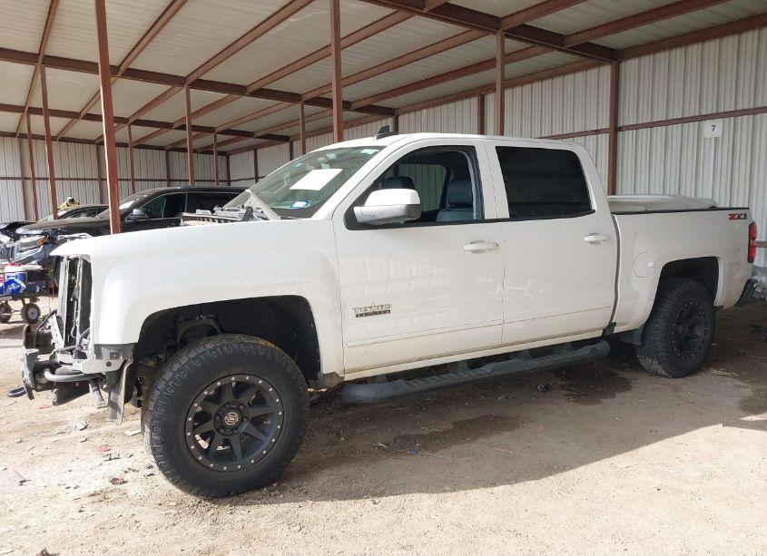 Photo 14 of 2017 Chevrolet Silverado 1500 2LT (VIN 3GCUKREC2HG467303)