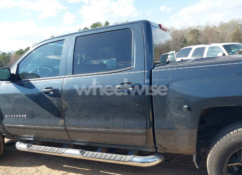 Photo 14 of 2017 Chevrolet Silverado 1500 1LT (VIN 3GCUKREC2HG493092)