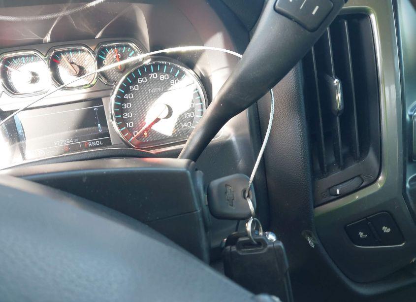 Photo 11 of 2017 Chevrolet Silverado 1500 2LT (VIN 3GCUKREC2HG494274)