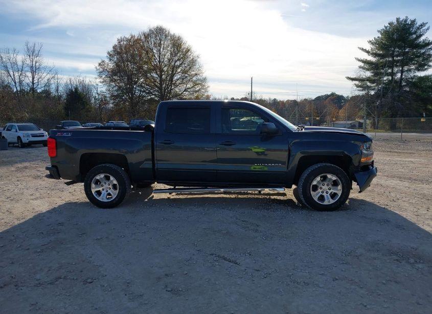 Photo 13 of 2017 Chevrolet Silverado 1500 2LT (VIN 3GCUKREC2HG494274)