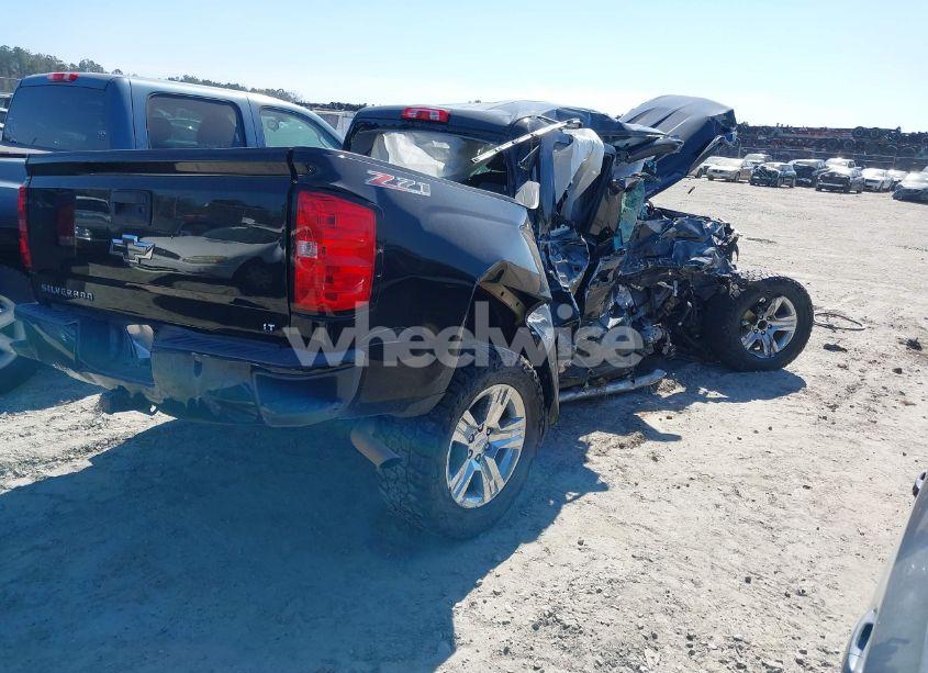 Photo 4 of 2017 Chevrolet Silverado 1500 2LT (VIN 3GCUKREC2HG518766)