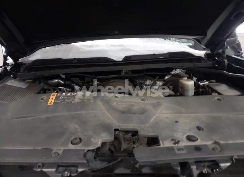 Photo 10 of 2018 Chevrolet Silverado 1500 2LT (VIN 3GCUKREC2JG178119)