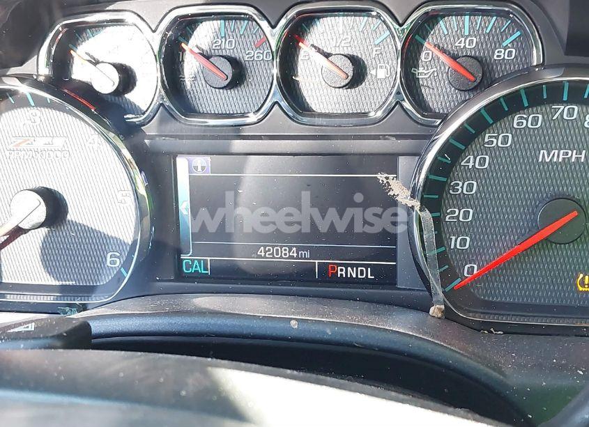 Photo 15 of 2018 Chevrolet Silverado 1500 2LT (VIN 3GCUKREC2JG220546)