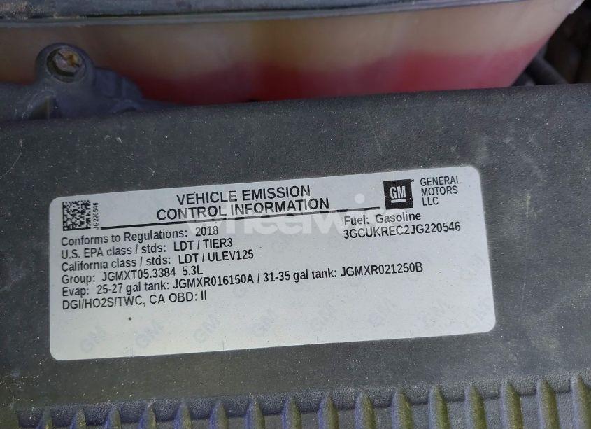 Photo 9 of 2018 Chevrolet Silverado 1500 2LT (VIN 3GCUKREC2JG220546)