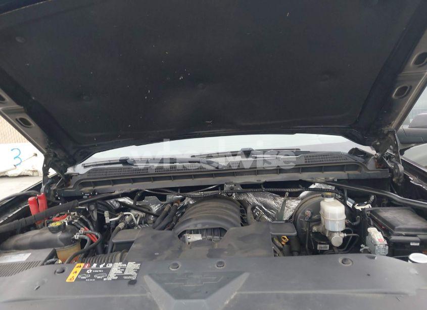 Photo 10 of 2018 Chevrolet Silverado 1500 2LT (VIN 3GCUKREC2JG237038)