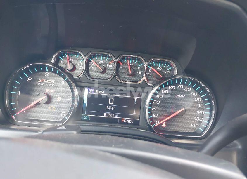 Photo 7 of 2018 Chevrolet Silverado 1500 2LT (VIN 3GCUKREC2JG302891)