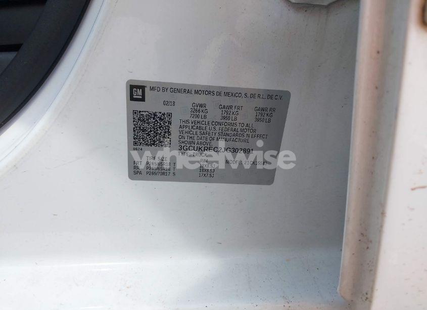 Photo 9 of 2018 Chevrolet Silverado 1500 2LT (VIN 3GCUKREC2JG302891)